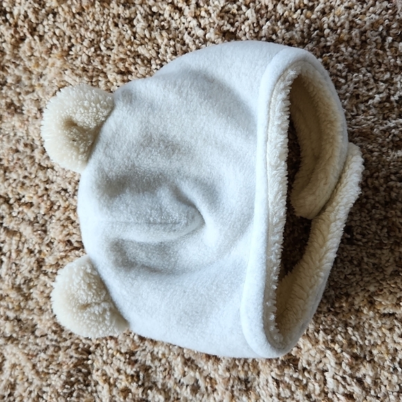 Old Navy Infant toque - Picture 1 of 5